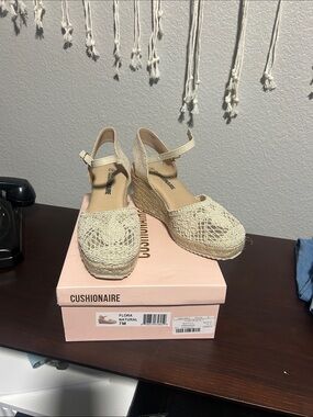 Cushionaire Floral Crochet Espadrille Wedge Sandals - Natural